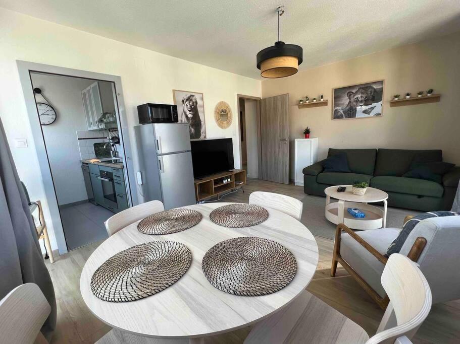 Adorable Appartement Strasbourg Neudorf Parking Sous Sol Luaran gambar